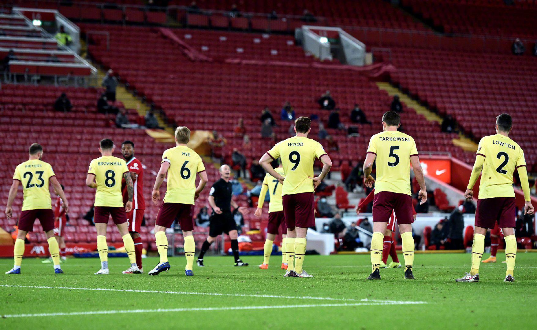 他离创下职 他离创下职